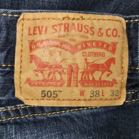 Levis 505 jeans, Men's 38x32 - Picture 2 of 3